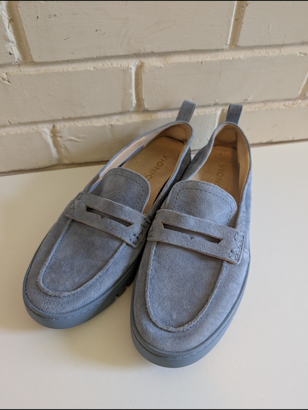 Vionic 7.5 Uptown Vintage Blue Suede Penny Loafers Lugsole